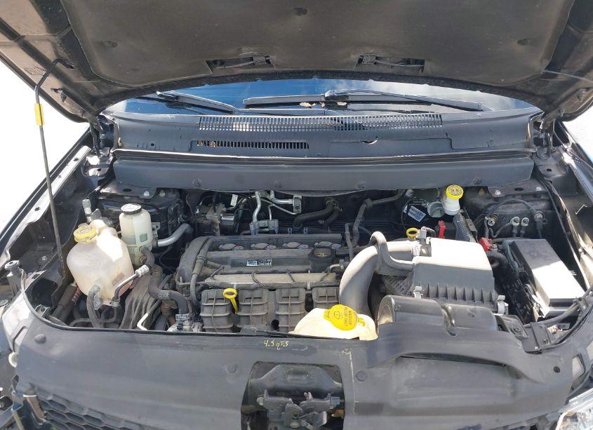 Photo 10 of 2019 Dodge Journey SE (VIN 3C4PDCBB1KT874091)