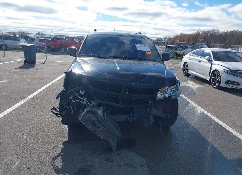 Photo 13 of 2019 Dodge Journey SE (VIN 3C4PDCBB1KT874091)