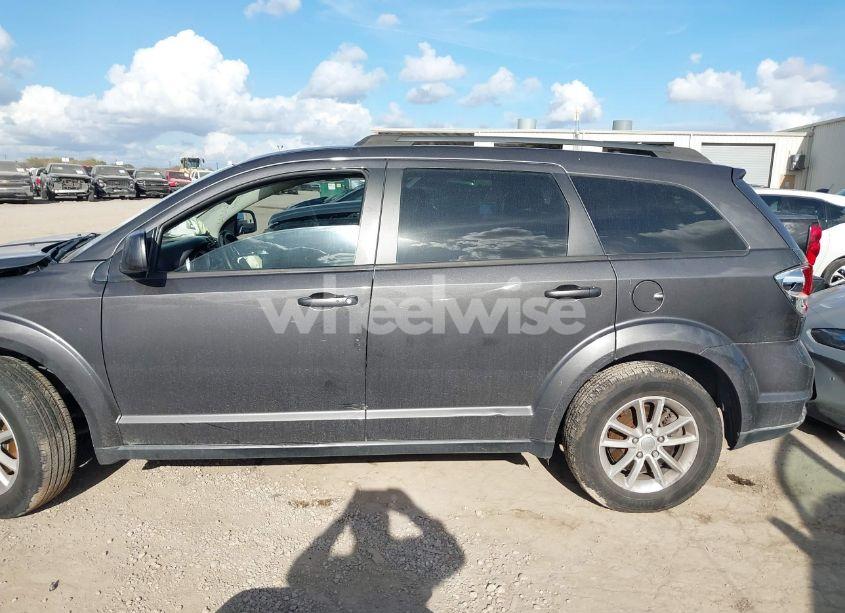 Photo 15 of 2016 Dodge Journey SXT (VIN 3C4PDCBB2GT104781)