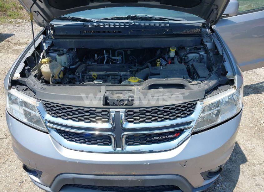 Photo 10 of 2016 Dodge Journey SXT (VIN 3C4PDCBB2GT185264)