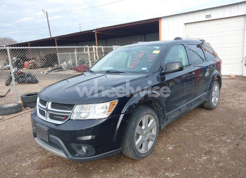 Photo 2 of 2018 Dodge Journey SXT (VIN 3C4PDCBB2JT475009)