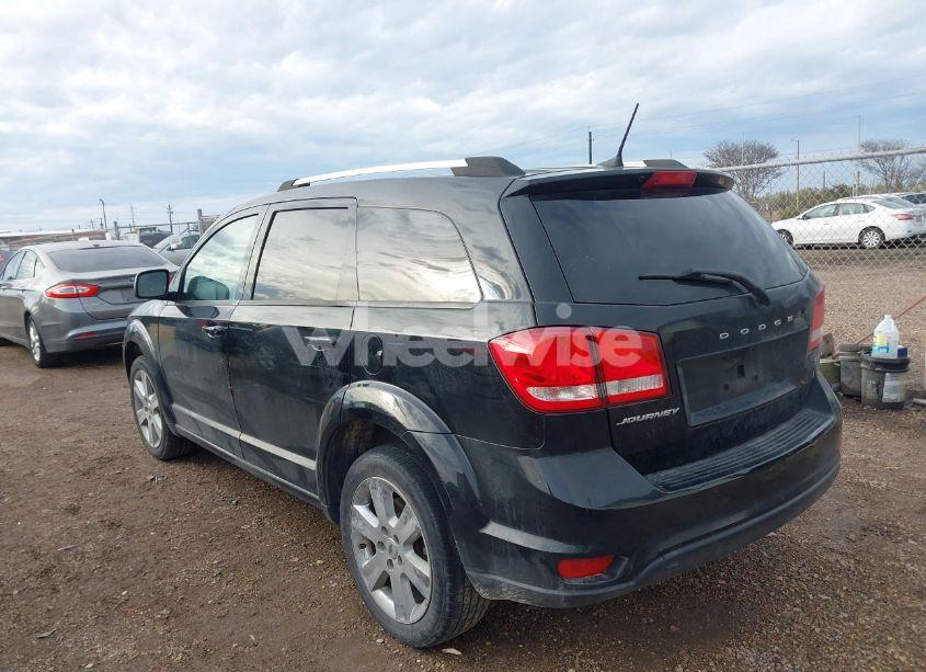 Photo 3 of 2018 Dodge Journey SXT (VIN 3C4PDCBB2JT475009)