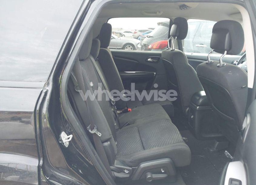 Photo 8 of 2018 Dodge Journey SXT (VIN 3C4PDCBB2JT475009)