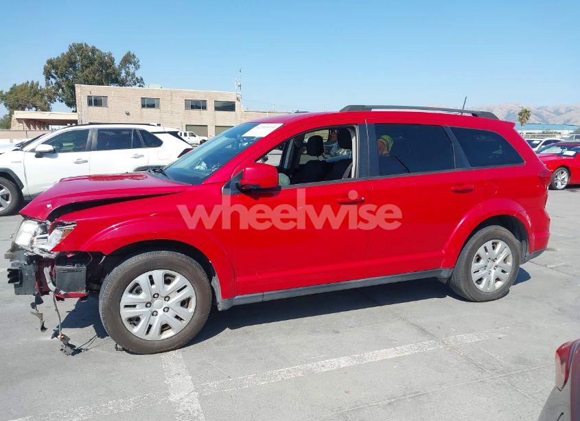 Photo 14 of 2019 Dodge Journey SE (VIN 3C4PDCBB2KT798672)