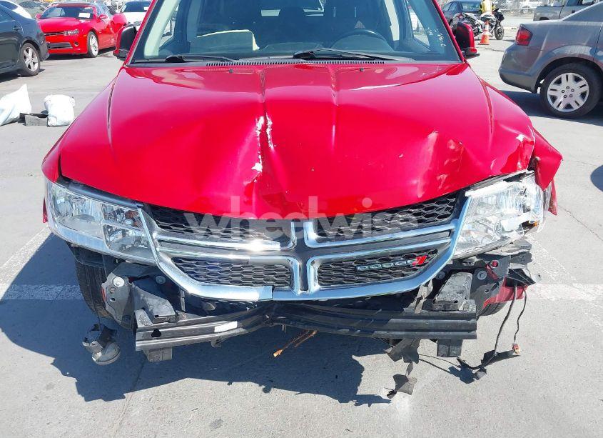 Photo 6 of 2019 Dodge Journey SE (VIN 3C4PDCBB2KT798672)