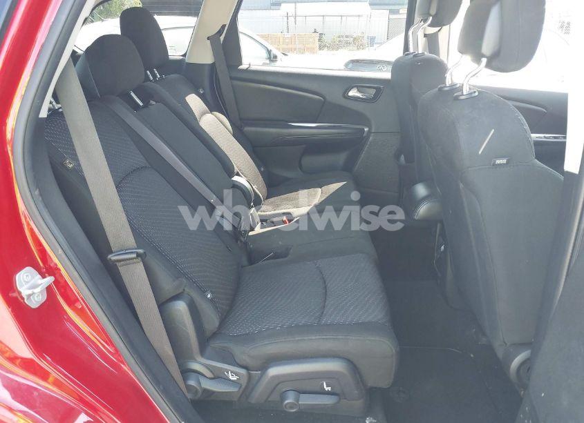 Photo 8 of 2019 Dodge Journey SE (VIN 3C4PDCBB2KT798672)