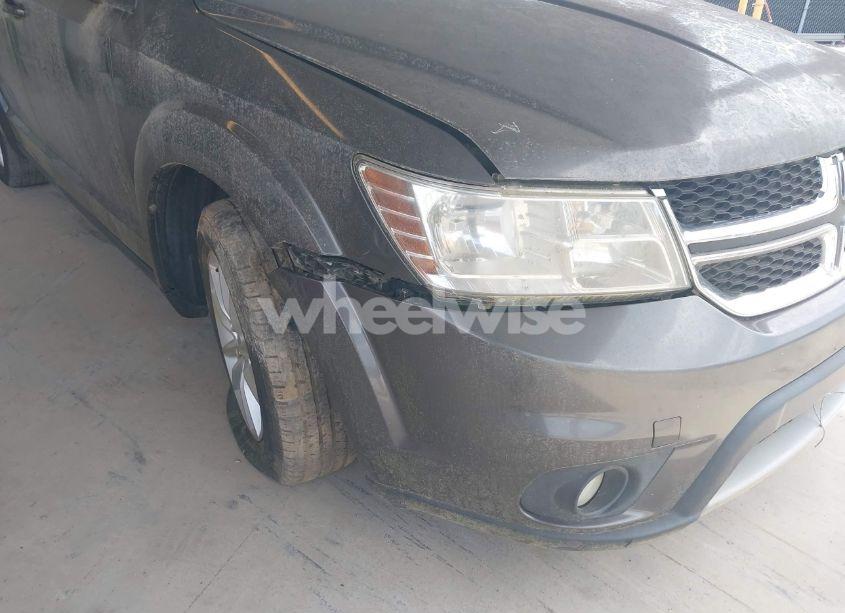 Photo 6 of 2014 Dodge Journey SXT (VIN 3C4PDCBB3ET144042)