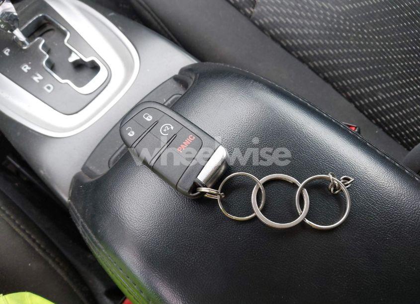 Photo 11 of 2014 Dodge Journey SXT (VIN 3C4PDCBB3ET153212)