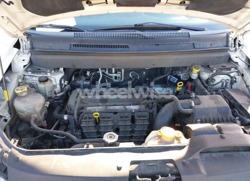 Photo 10 of 2016 Dodge Journey SXT (VIN 3C4PDCBB3GT174712)