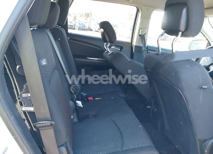 Photo 8 of 2016 Dodge Journey SXT (VIN 3C4PDCBB3GT174712)