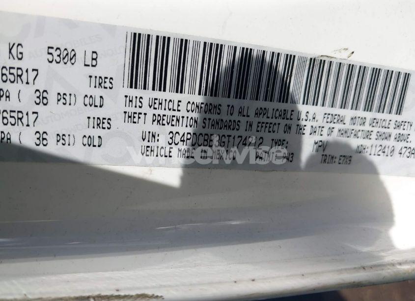 Photo 9 of 2016 Dodge Journey SXT (VIN 3C4PDCBB3GT174712)