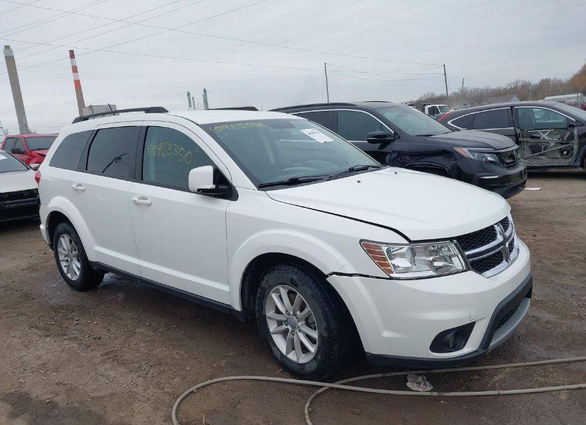 2016 Dodge Journey SXT (VIN 3C4PDCBB3GT202105) main photo