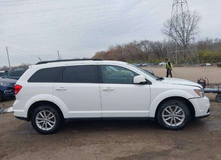 Photo 13 of 2016 Dodge Journey SXT (VIN 3C4PDCBB3GT202105)