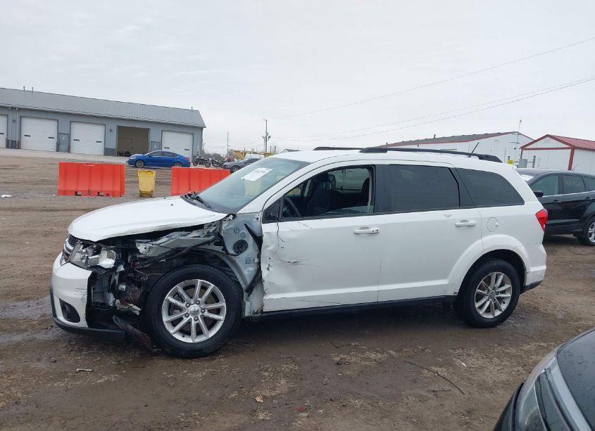 Photo 14 of 2016 Dodge Journey SXT (VIN 3C4PDCBB3GT202105)