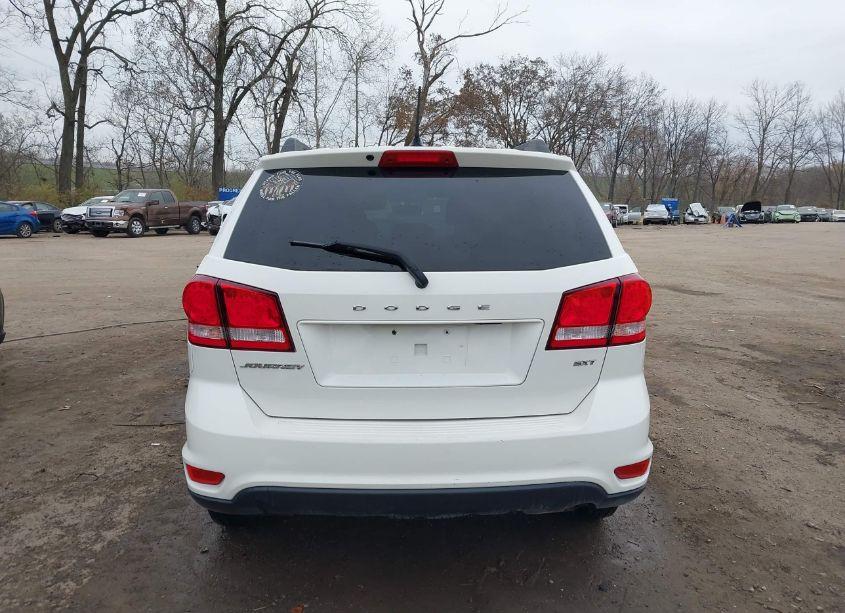 Photo 16 of 2016 Dodge Journey SXT (VIN 3C4PDCBB3GT202105)