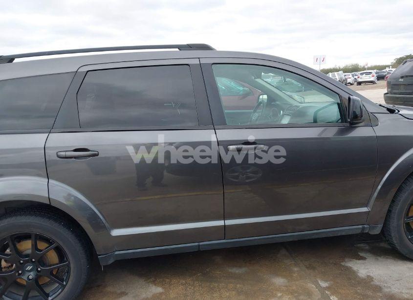 Photo 13 of 2018 Dodge Journey SXT (VIN 3C4PDCBB3JT277345)