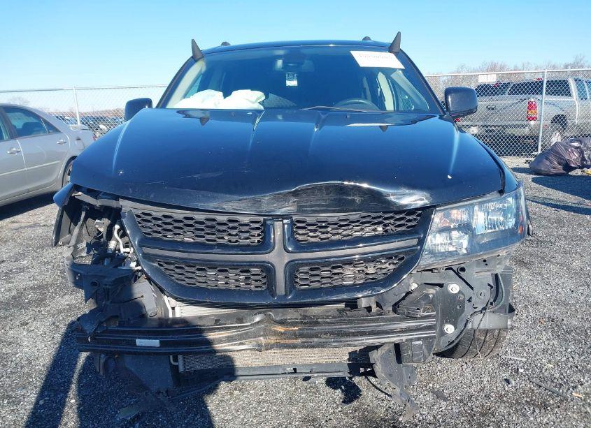 Photo 6 of 2019 Dodge Journey SE (VIN 3C4PDCBB3KT779077)