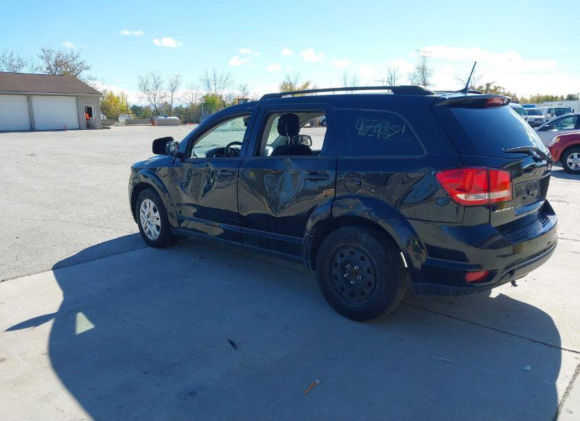 Photo 3 of 2019 Dodge Journey SE (VIN 3C4PDCBB3KT841478)