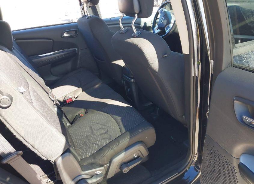 Photo 8 of 2019 Dodge Journey SE (VIN 3C4PDCBB3KT841478)