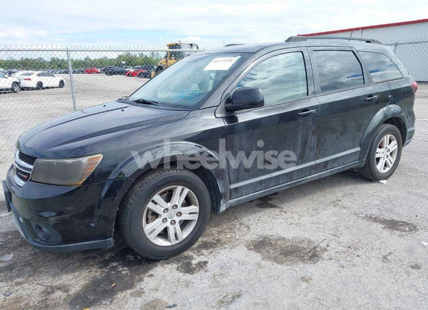 Photo 2 of 2012 Dodge Journey SXT (VIN 3C4PDCBB4CT331464)