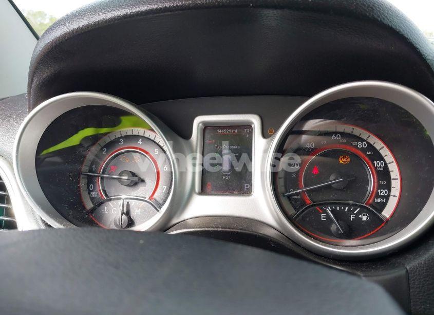 Photo 7 of 2012 Dodge Journey SXT (VIN 3C4PDCBB4CT331464)