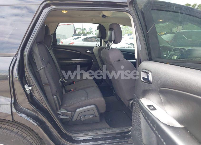 Photo 8 of 2012 Dodge Journey SXT (VIN 3C4PDCBB4CT331464)