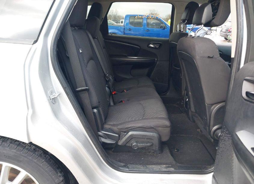 Photo 8 of 2013 Dodge Journey SXT (VIN 3C4PDCBB4DT517622)