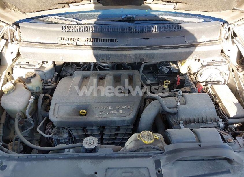 Photo 10 of 2014 Dodge Journey SXT (VIN 3C4PDCBB4ET170679)