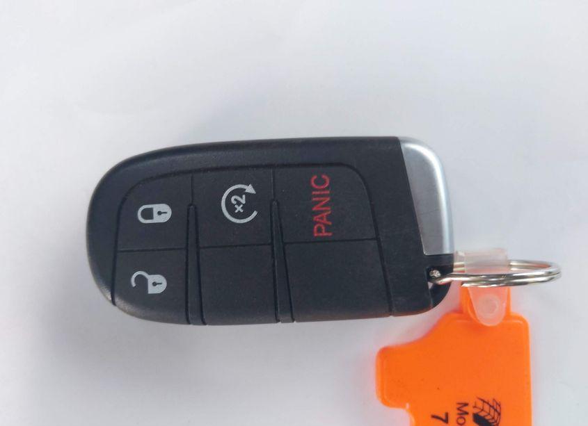 Photo 11 of 2014 Dodge Journey SXT (VIN 3C4PDCBB4ET186400)