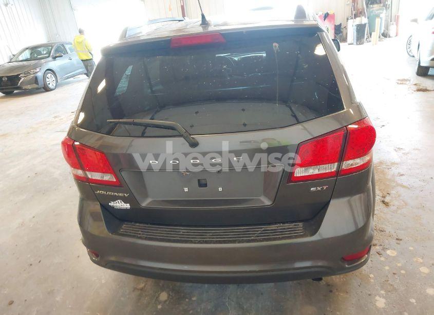 Photo 16 of 2014 Dodge Journey SXT (VIN 3C4PDCBB4ET258969)