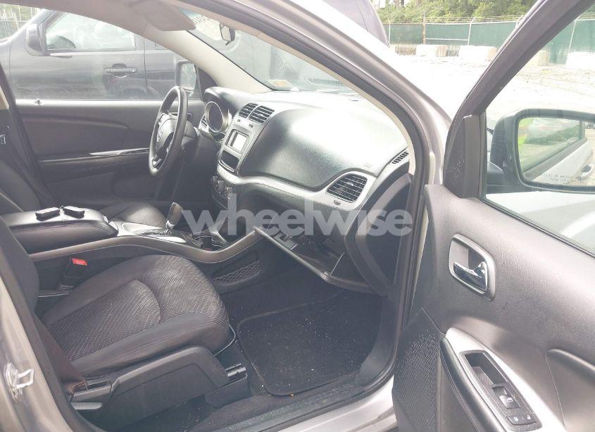 Photo 5 of 2015 Dodge Journey SXT (VIN 3C4PDCBB4FT564359)