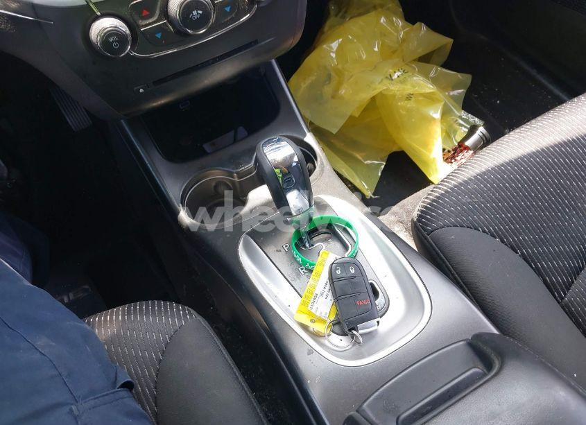 Photo 11 of 2017 Dodge Journey SXT (VIN 3C4PDCBB4HT503810)