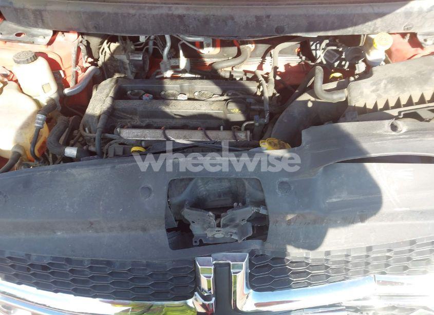 Photo 10 of 2018 Dodge Journey SXT (VIN 3C4PDCBB4JT449057)