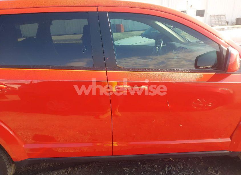 Photo 13 of 2018 Dodge Journey SXT (VIN 3C4PDCBB4JT449057)