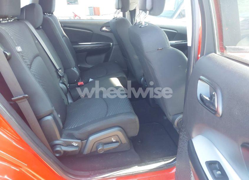 Photo 8 of 2018 Dodge Journey SXT (VIN 3C4PDCBB4JT449057)