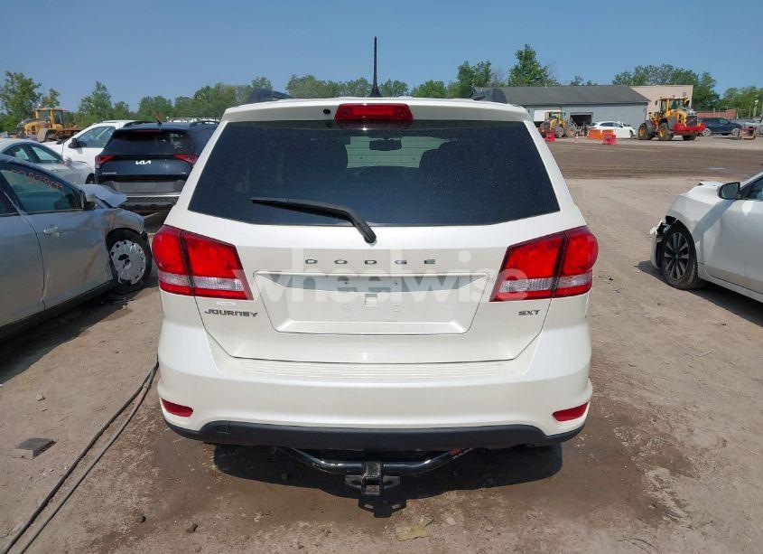 Photo 16 of 2013 Dodge Journey SXT (VIN 3C4PDCBB5DT503535)