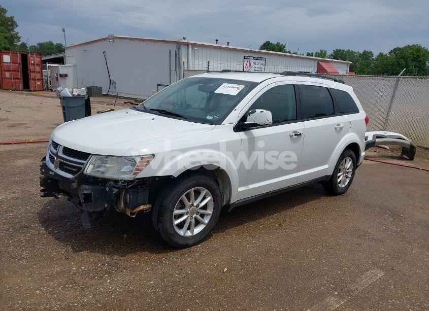 Photo 2 of 2013 Dodge Journey SXT (VIN 3C4PDCBB5DT668629)