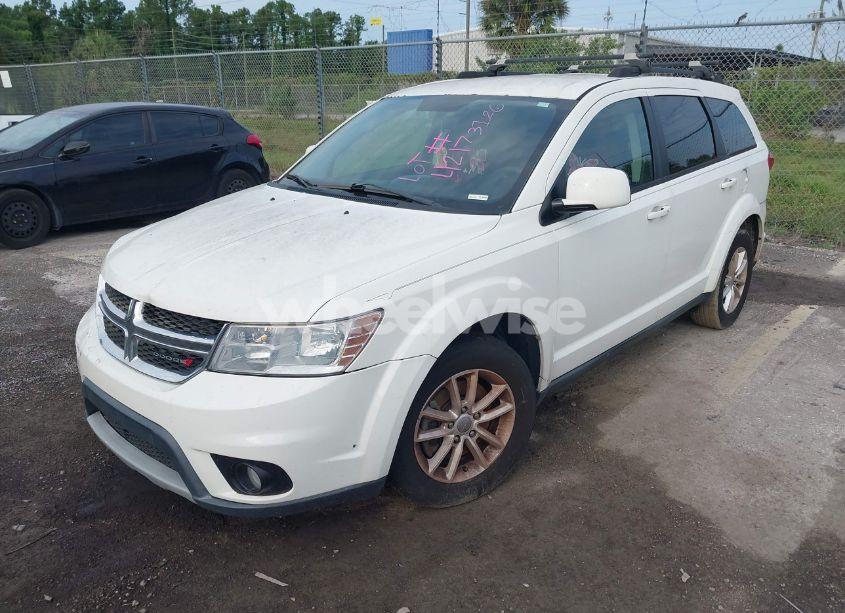 Photo 2 of 2014 Dodge Journey SXT (VIN 3C4PDCBB5ET180833)
