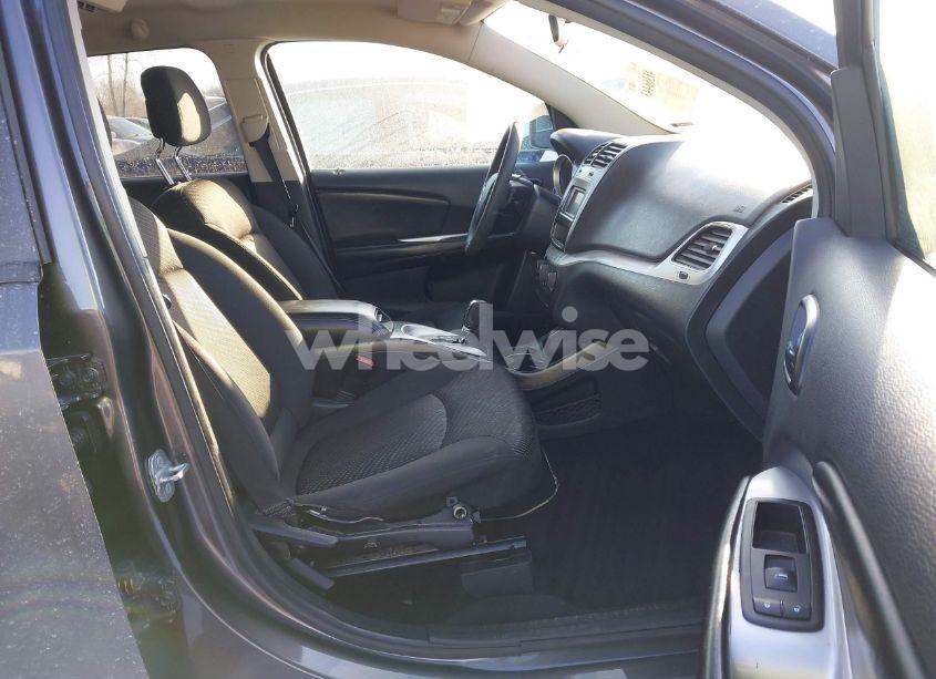 Photo 5 of 2014 Dodge Journey SXT (VIN 3C4PDCBB5ET301649)