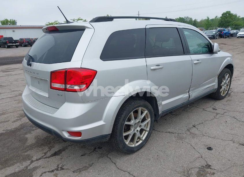 Photo 4 of 2014 Dodge Journey SXT (VIN 3C4PDCBB5ET303577)