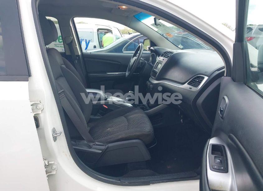 Photo 5 of 2015 Dodge Journey SXT (VIN 3C4PDCBB5FT679150)