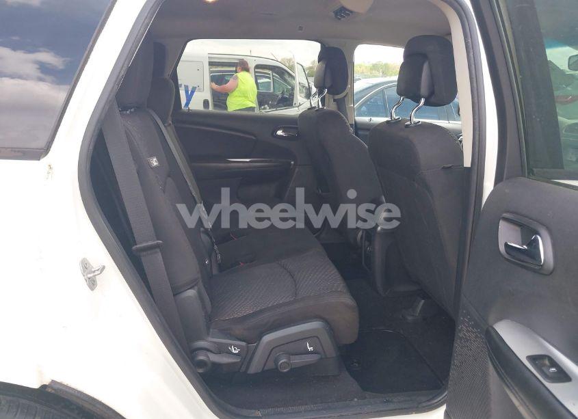 Photo 8 of 2015 Dodge Journey SXT (VIN 3C4PDCBB5FT679150)