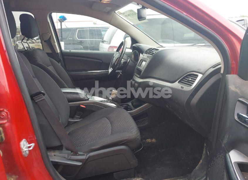 Photo 5 of 2016 Dodge Journey SXT (VIN 3C4PDCBB5GT120442)