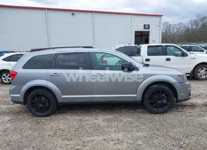 Photo 13 of 2017 Dodge Journey SXT (VIN 3C4PDCBB5HT517408)
