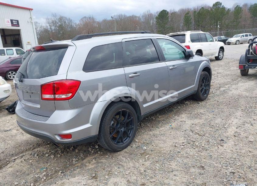 Photo 4 of 2017 Dodge Journey SXT (VIN 3C4PDCBB5HT517408)