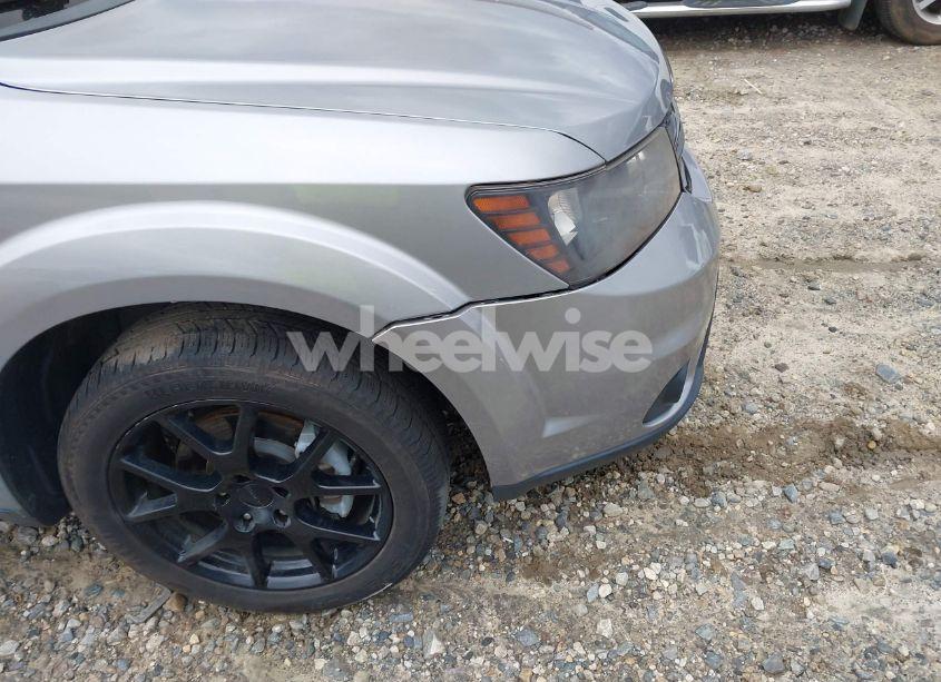 Photo 6 of 2017 Dodge Journey SXT (VIN 3C4PDCBB5HT517408)