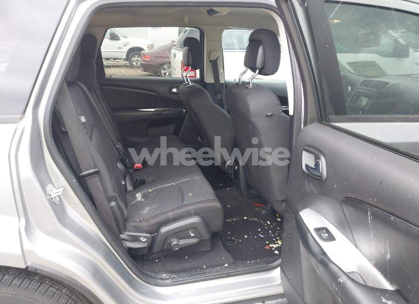 Photo 8 of 2017 Dodge Journey SXT (VIN 3C4PDCBB5HT517408)