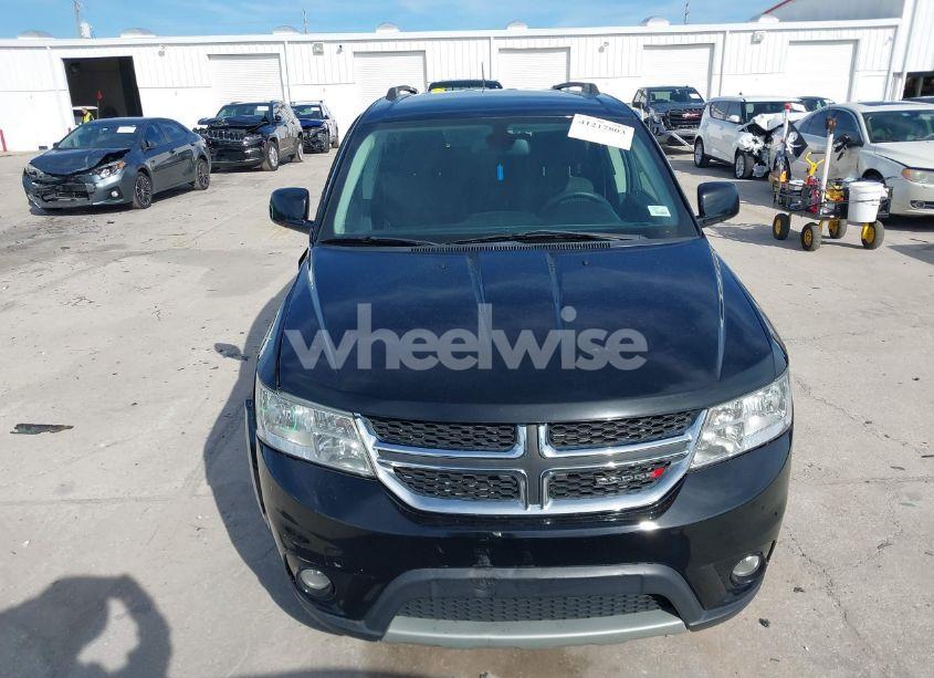 Photo 12 of 2019 Dodge Journey SE (VIN 3C4PDCBB5KT708124)