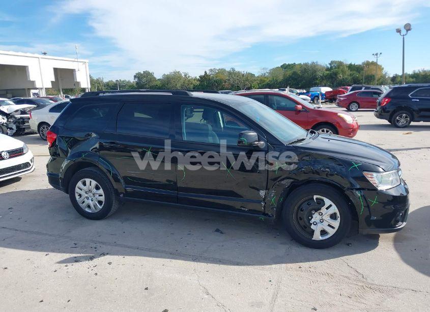 Photo 13 of 2019 Dodge Journey SE (VIN 3C4PDCBB5KT708124)