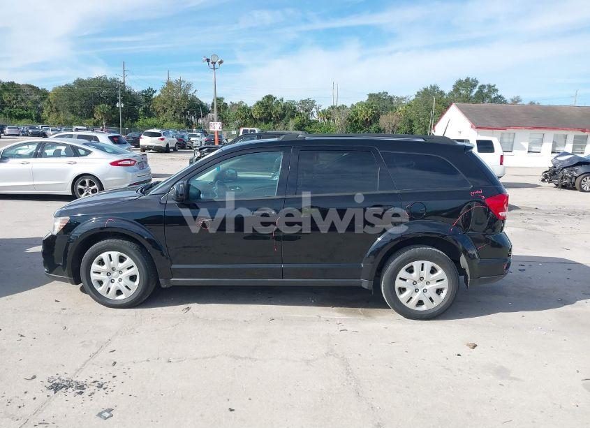 Photo 14 of 2019 Dodge Journey SE (VIN 3C4PDCBB5KT708124)